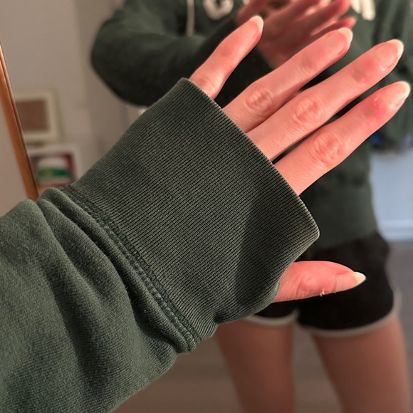 green roots hoodie - Picture 6 of 6